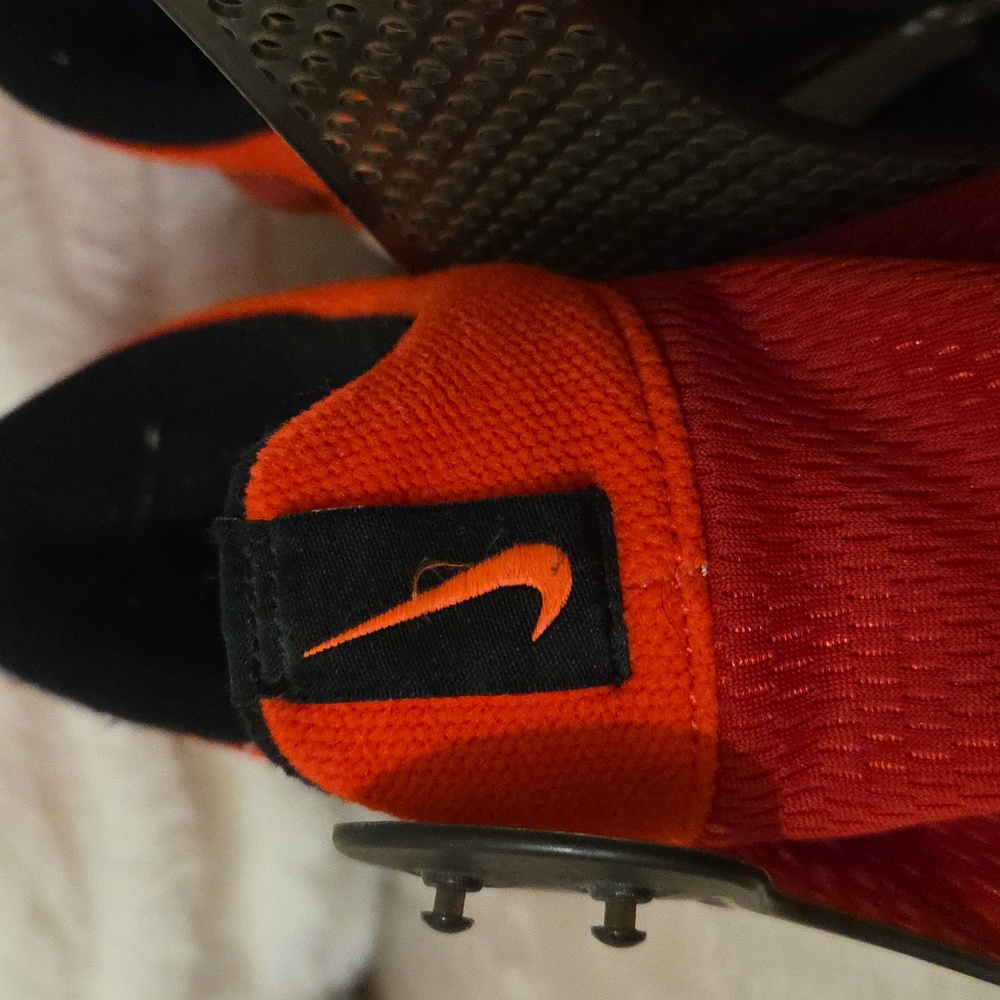Nike Sock Dart Red and Black Slip-On Sneakers - Picture 2 of 12